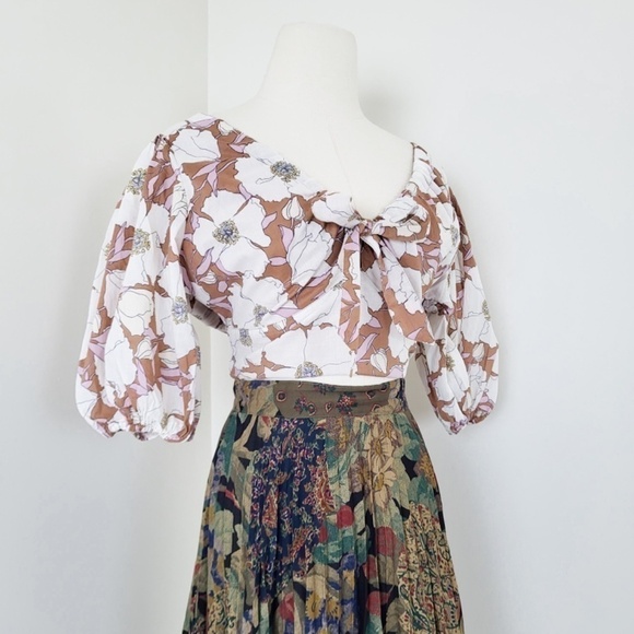 Abercrombie & Fitch Crop Top Puff Sleeve Sweetheart Neckline Short Peasant - Picture 2 of 11